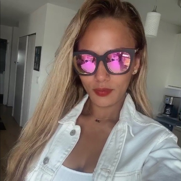 Meet your posher :) - Picture 11 of 11